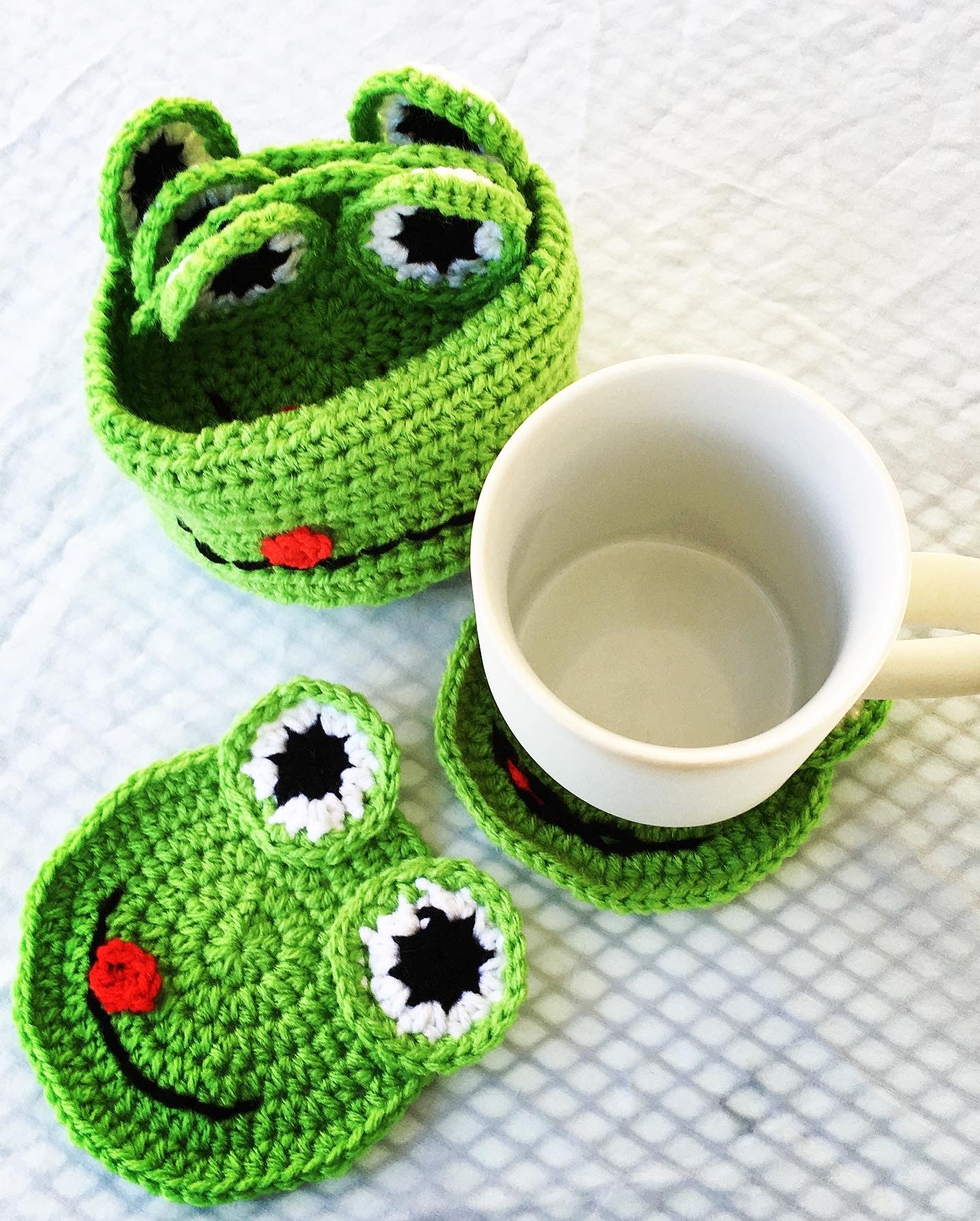 Frog Coaster Set Pattern