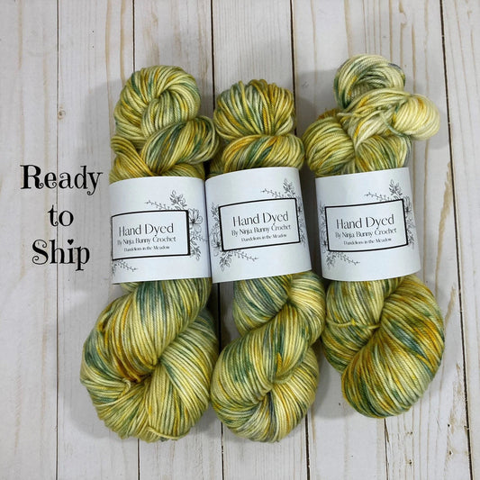 DK Weight Superwash Merino Wool - Dandelions in the Meadow