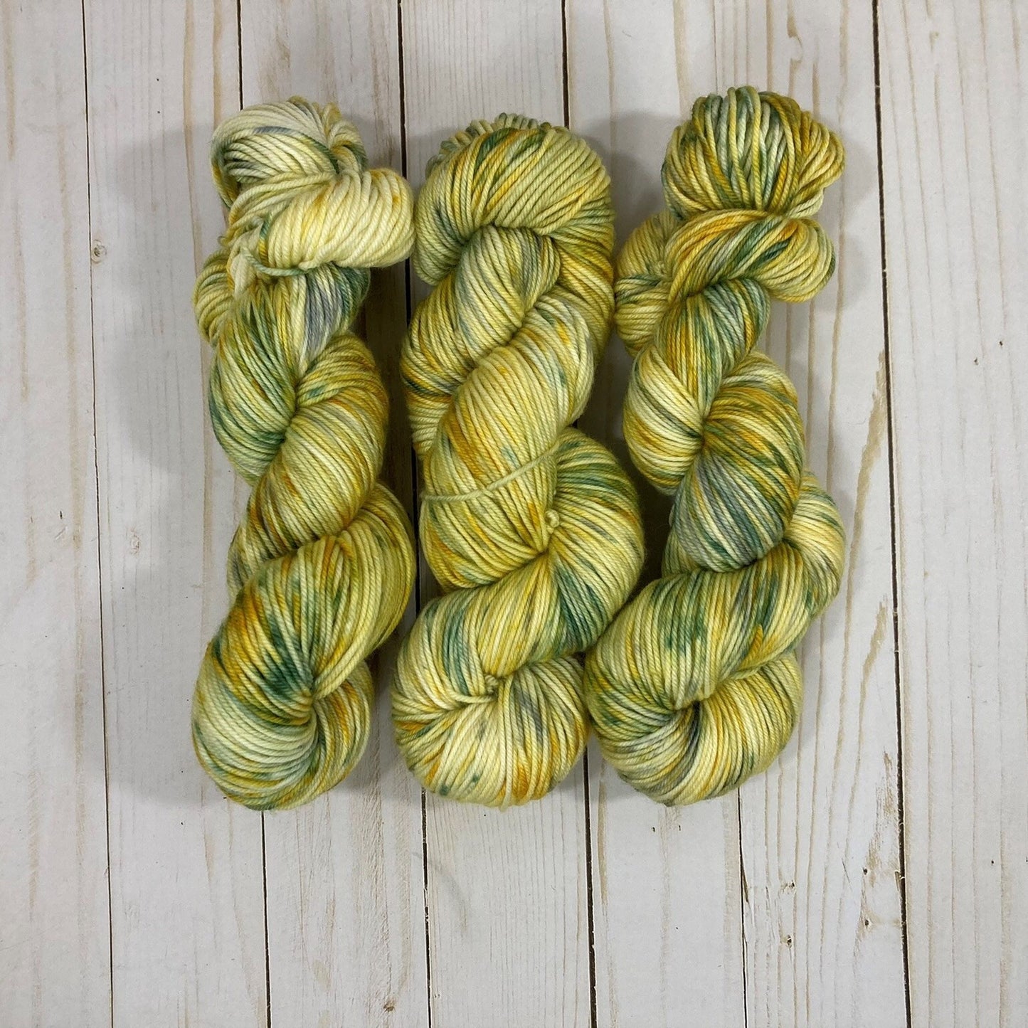 DK Weight Superwash Merino Wool - Dandelions in the Meadow