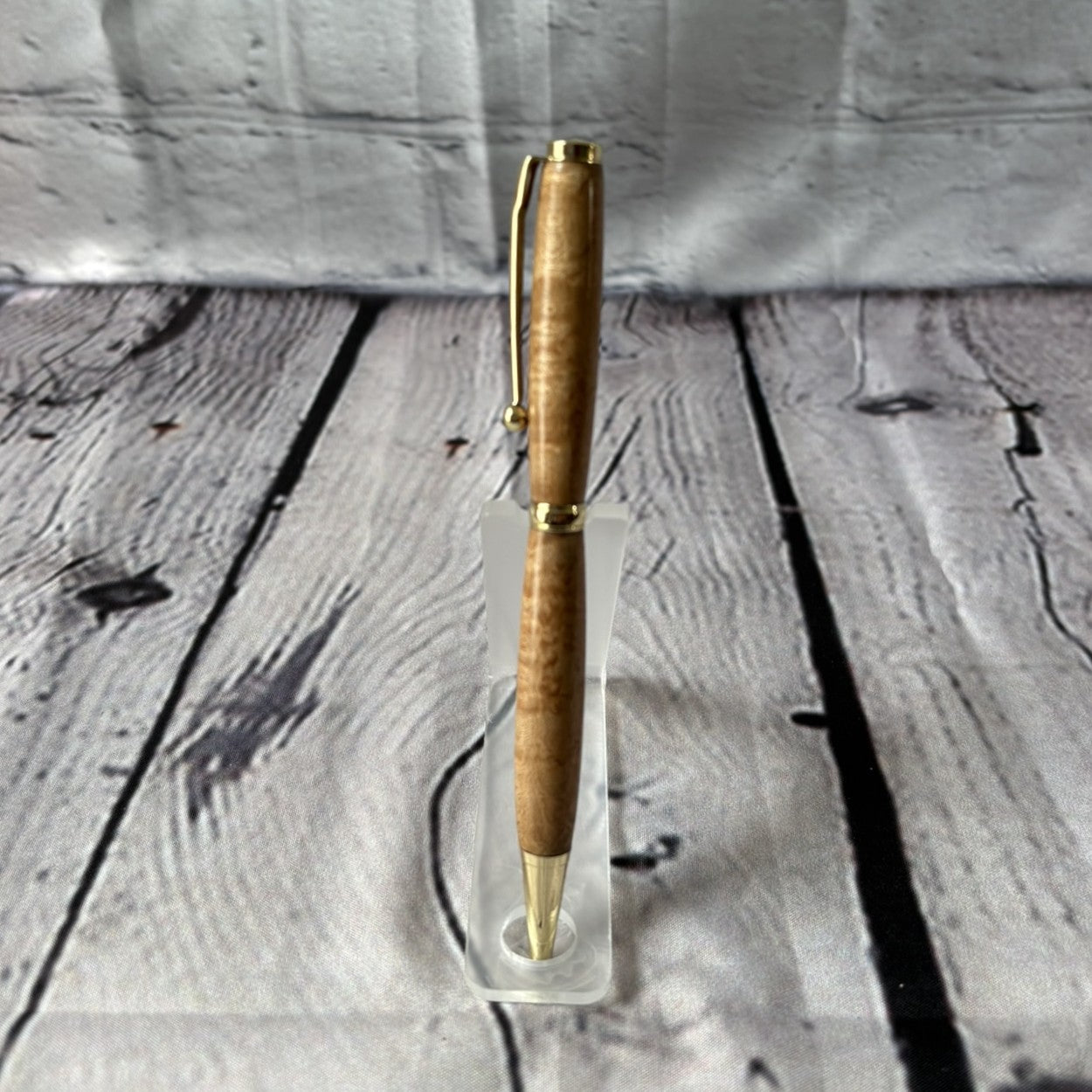 Slimline ballpoint pen with maple and gold fittings