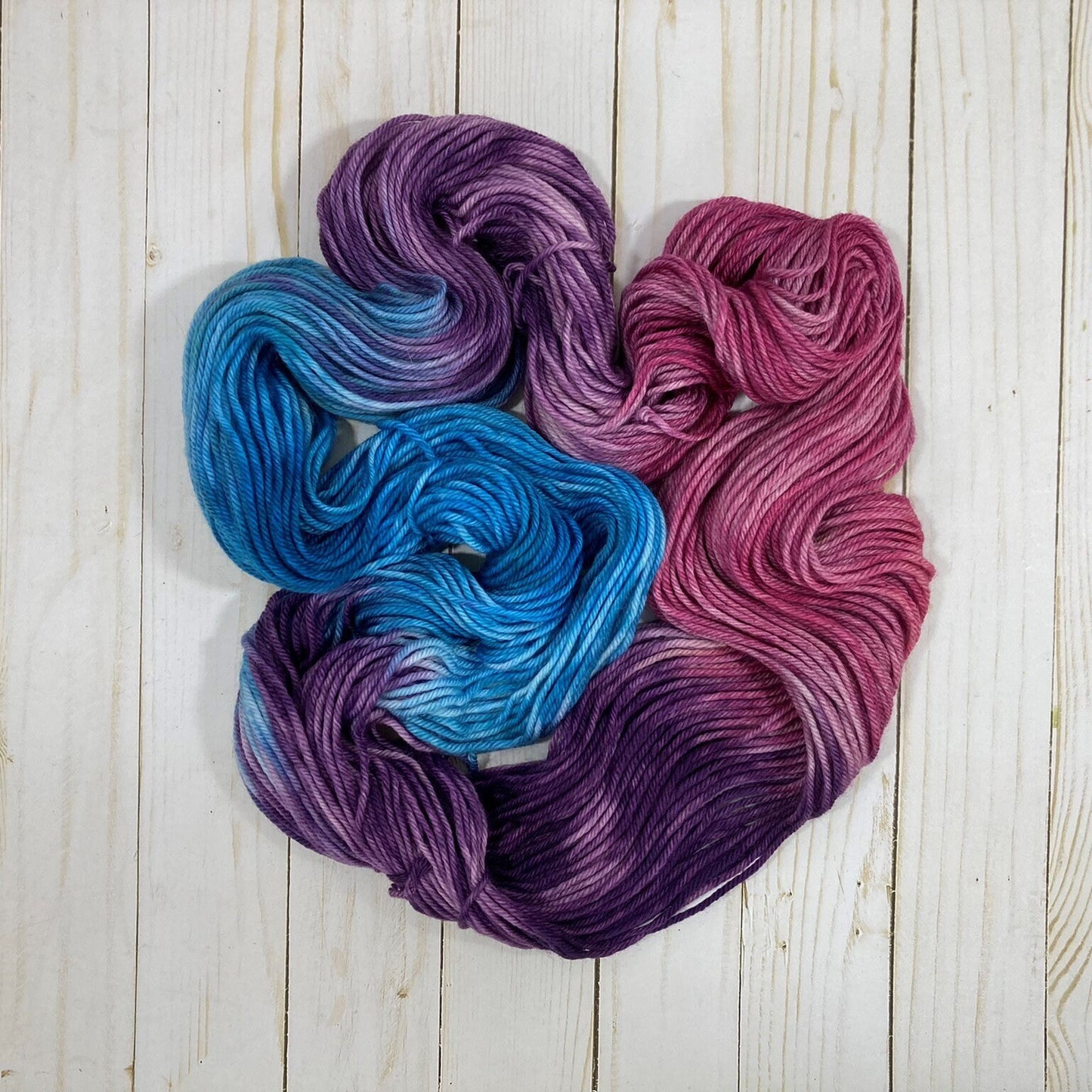 Worsted Weight Fine Superwash Merino Wool - Unicorn Dreams