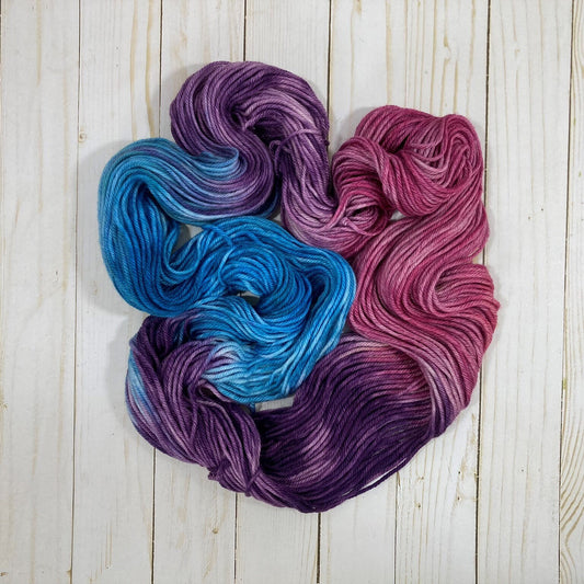 Worsted Weight Fine Superwash Merino Wool - Unicorn Dreams